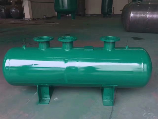 荣昌荣昌荣昌蒸汽分气缸